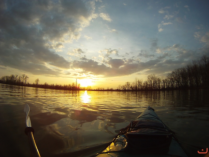 Sunset over kayak_1